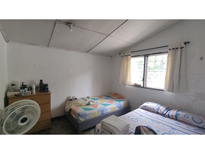 Casa de 4 alcobas en venta en Los Laureles, Montería, 280 m² · foto 7 de 16