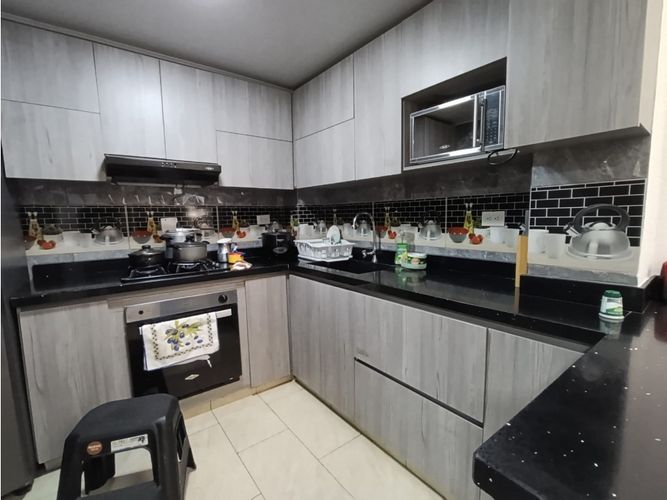 Casa de 3 alcobas en venta en Campo Valdes No.1, Medellín, 130 m² · foto 19 de 22