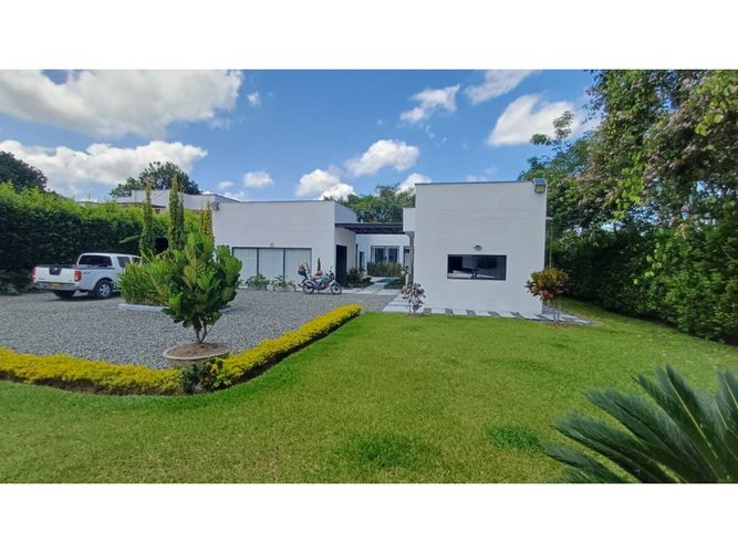 Casa de 4 alcobas en venta en Cerritos, Pereira, 280 m² · foto 7 de 22
