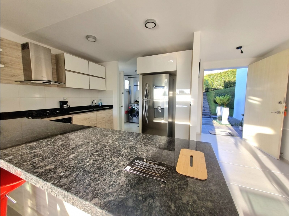 Casa en venta en Cerritos, Pereira · foto 10 de 14