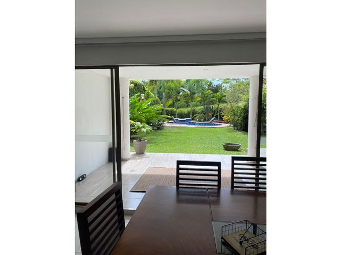 Casa de 3 alcobas en venta en Cerritos, Pereira, 350 m² · foto 2 de 12