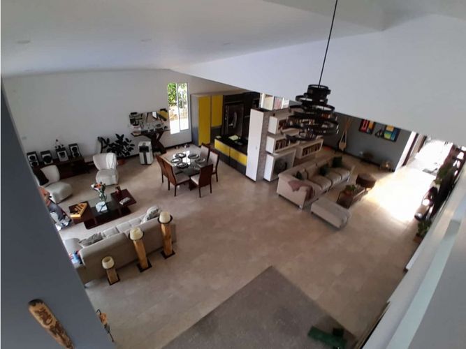 Casa de 4 alcobas en venta en Cerritos, Pereira, 450 m² · foto 6 de 17