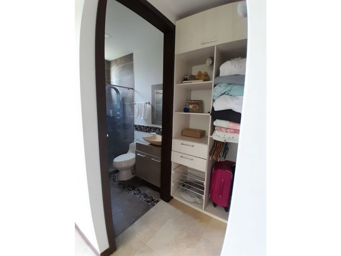 Casa de 4 alcobas en venta en Cerritos, Pereira, 450 m² · foto 12 de 17