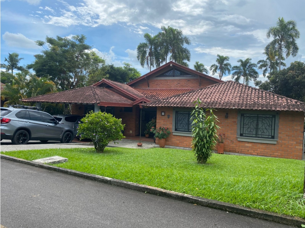 Casa en venta en Cerritos, Pereira · foto 2 de 23