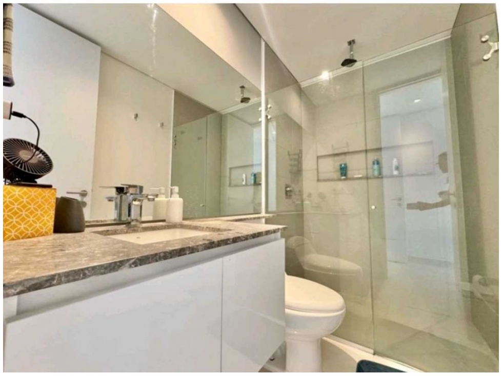Apartamento en venta en Rodadero Sur, Santa Marta · foto 18 de 24