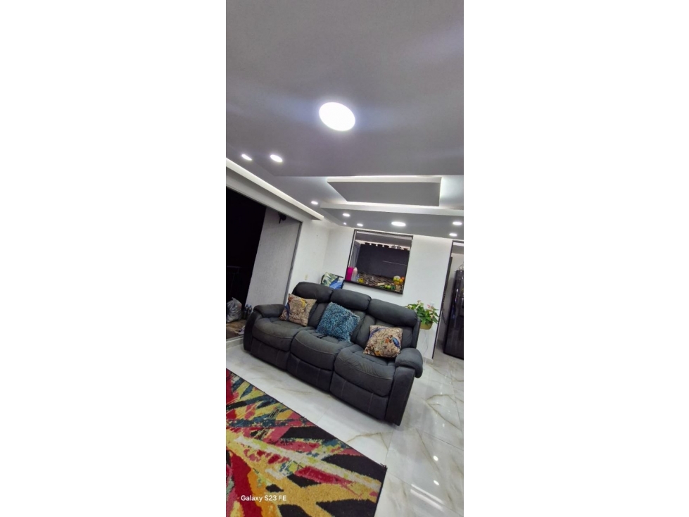 Apartamento en venta en Aeropuerto, Pereira · foto 3 de 16