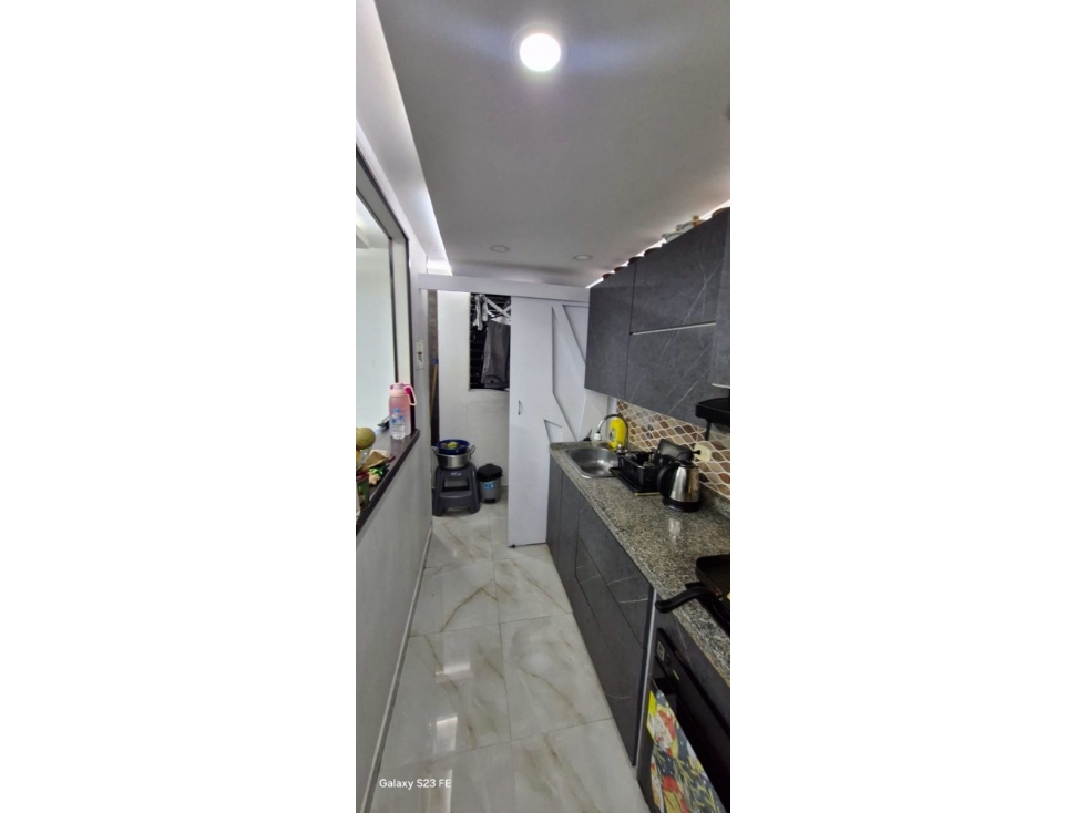 Apartamento en venta en Aeropuerto, Pereira · foto 5 de 16