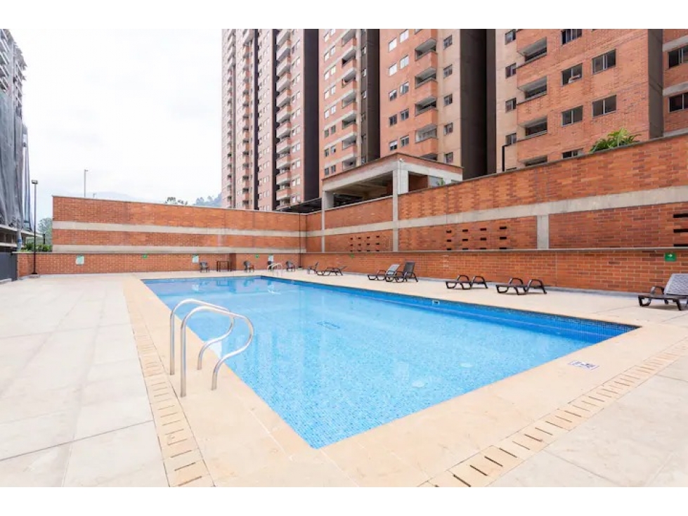 Apartamento en venta en Suramérica, Itagüí · foto 5 de 15
