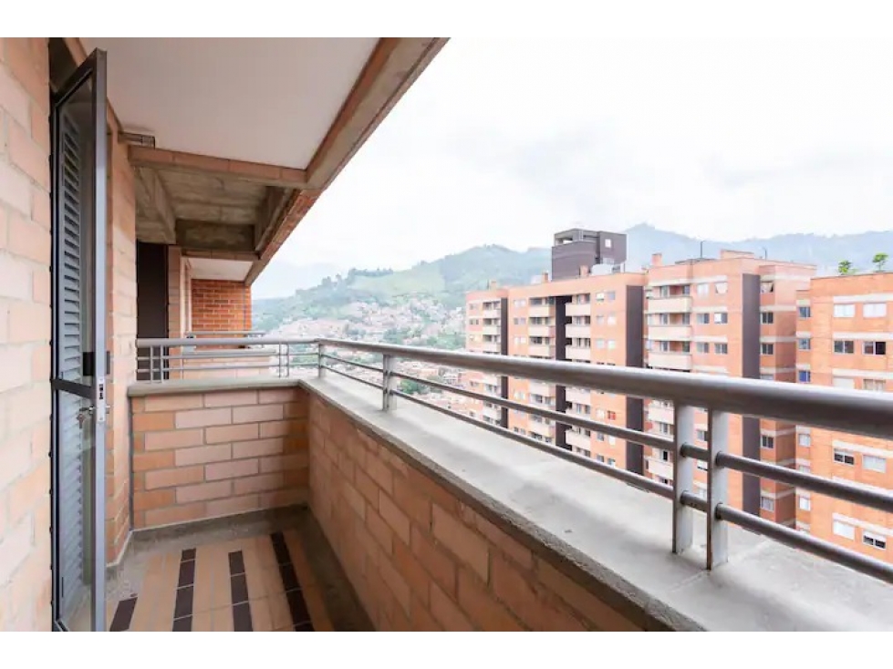 Apartamento en venta en Suramérica, Itagüí · foto 8 de 15