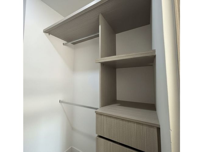 Apartamento de 2 alcobas en venta en Tres Esquinas, Envigado, 79 m² · foto 9 de 23