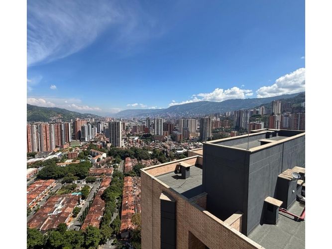 Apartamento de 2 alcobas en venta en Tres Esquinas, Envigado, 79 m² · foto 11 de 23
