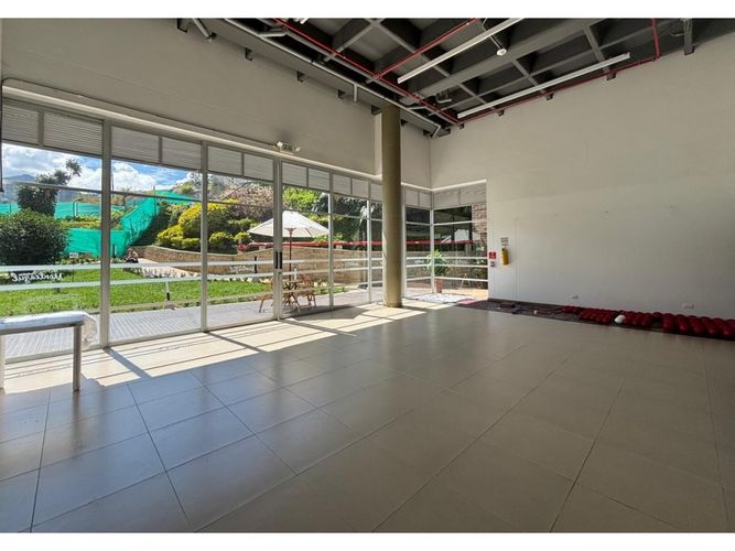 Apartamento de 2 alcobas en venta en Tres Esquinas, Envigado, 79 m² · foto 20 de 23