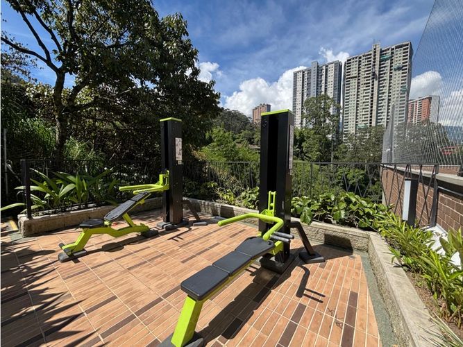 Apartamento de 2 alcobas en venta en Tres Esquinas, Envigado, 79 m² · foto 21 de 23