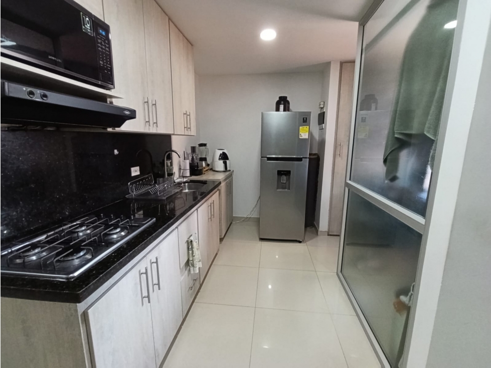Apartamento en venta en Cabañas, Medellín · foto 7 de 19