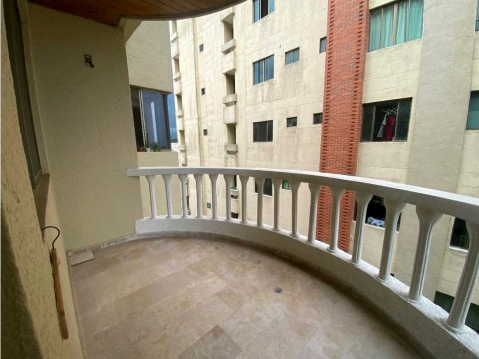Apartamento en venta en Altos Del Prado, Barranquilla · foto 2 de 24