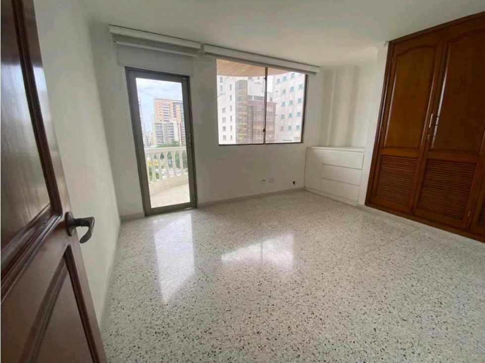 Apartamento en venta en Altos Del Prado, Barranquilla · foto 15 de 24