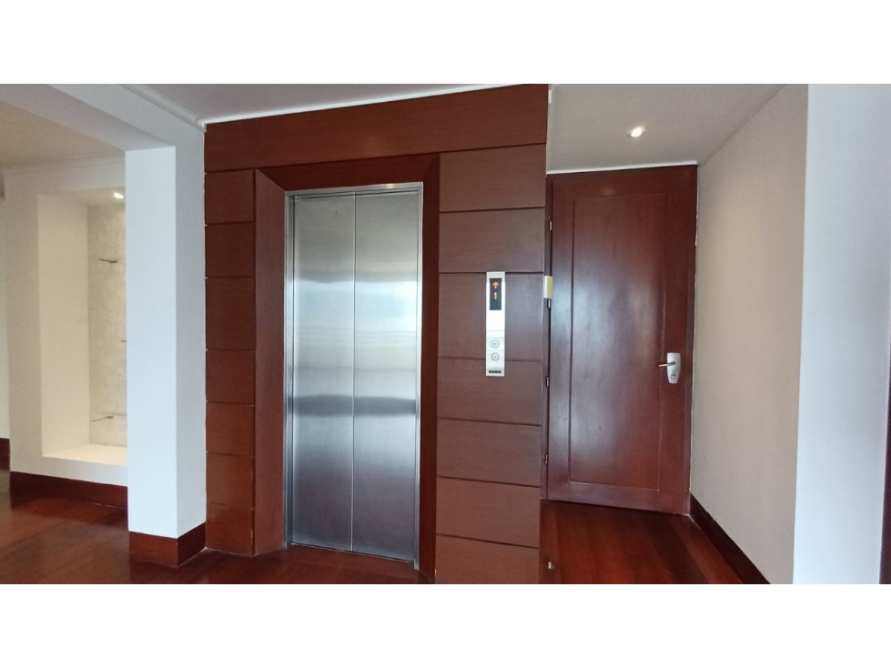 Apartamento en venta en Pinares, Pereira · foto 2 de 22