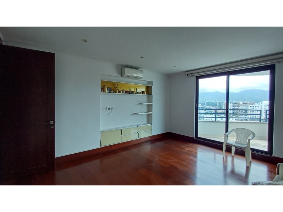 Apartamento en venta en Pinares, Pereira · foto 11 de 22
