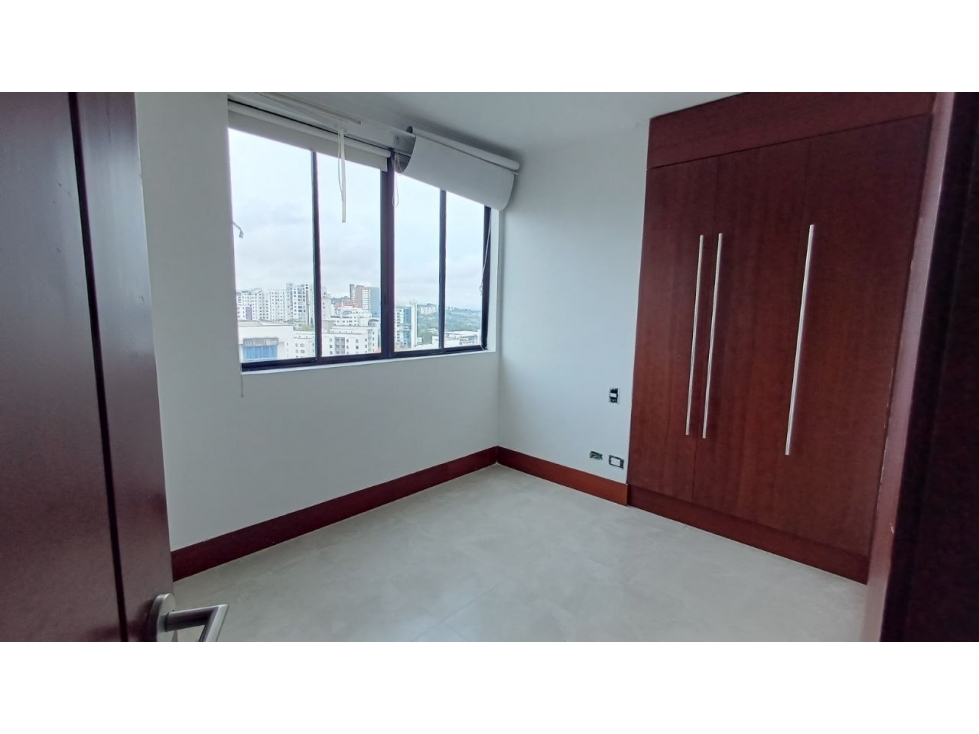 Apartamento en venta en Pinares, Pereira · foto 12 de 22