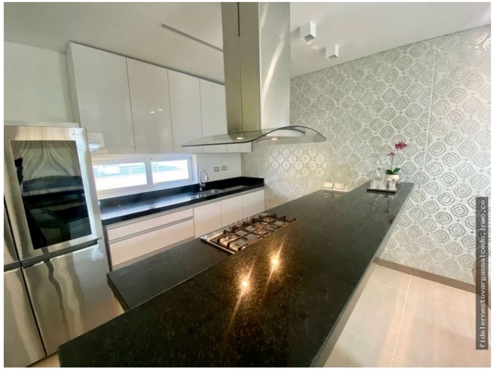 Apartamento en venta en Bello Horizonte, Santa Marta · foto 8 de 18