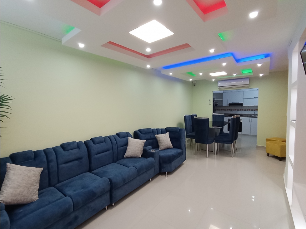 Apartamento en venta en Rodadero, Santa Marta · foto 3 de 19