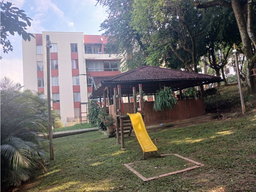 Apartamento en venta en Manila, Medellín · foto 11 de 13