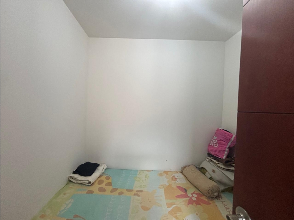 Apartamento en venta en Loma Benedictinos, Envigado · foto 3 de 18