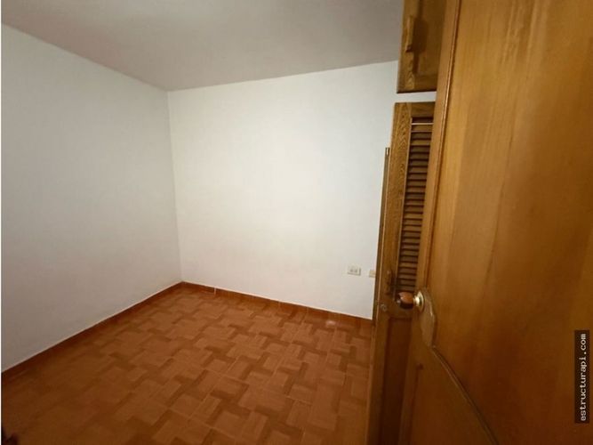 Apartamento en venta en Prado, Medellín · foto 2 de 7