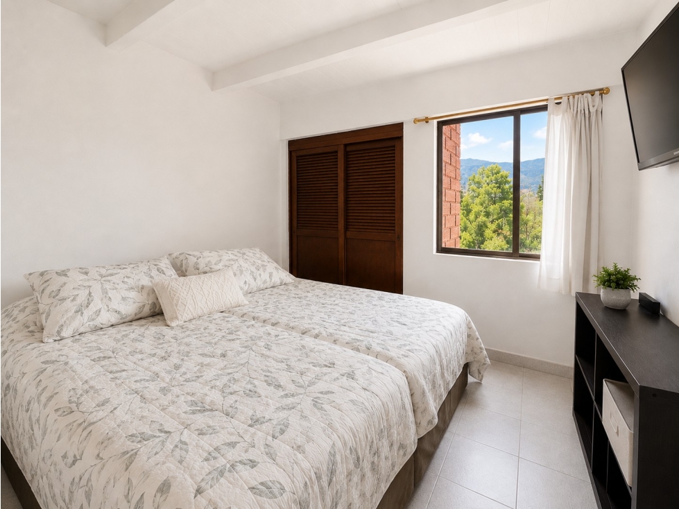 Apartamento en venta en Rodeo Alto, Medellín · foto 2 de 5