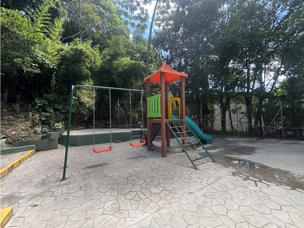 Apartamento en venta en El Trianon, Envigado · foto 13 de 14
