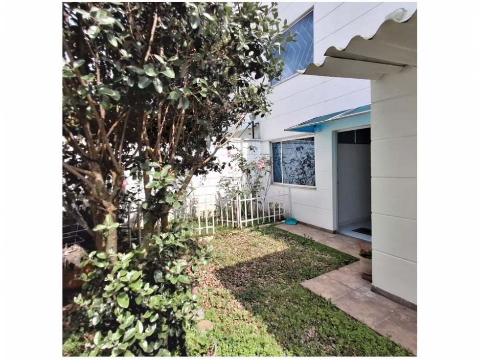 Casa en venta en Los Andes Norte, Bogotá · foto 11 de 12