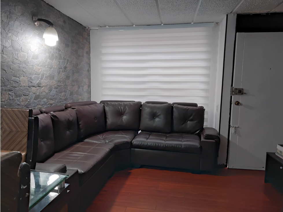 Casa en venta en Engativá, Bogotá · foto 3 de 24
