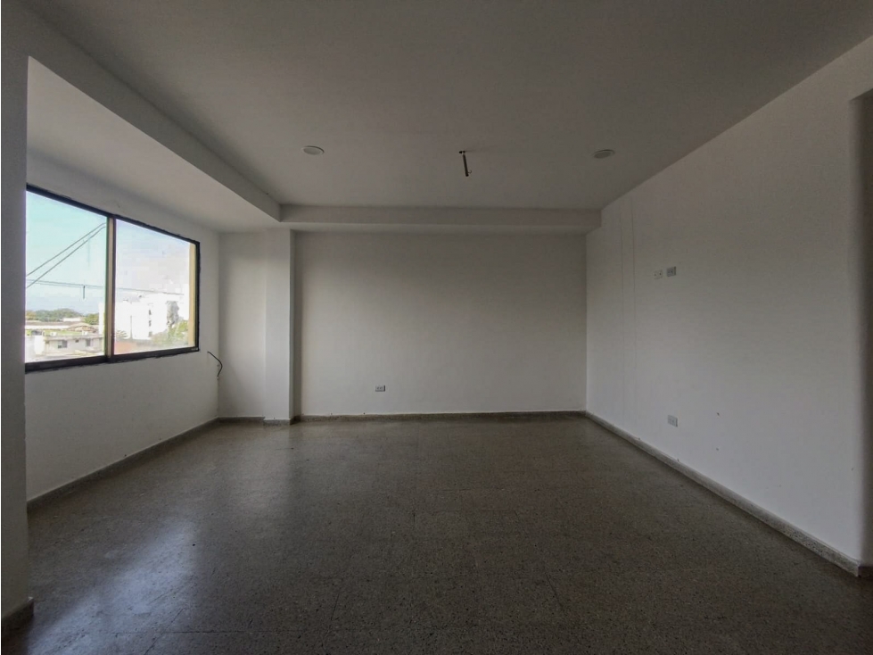 Apartamento en venta en Urb. Rosendo Garces, Montería · foto 2 de 9