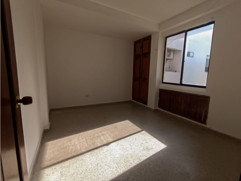 Apartamento en venta en Urb. Rosendo Garces, Montería · foto 5 de 9