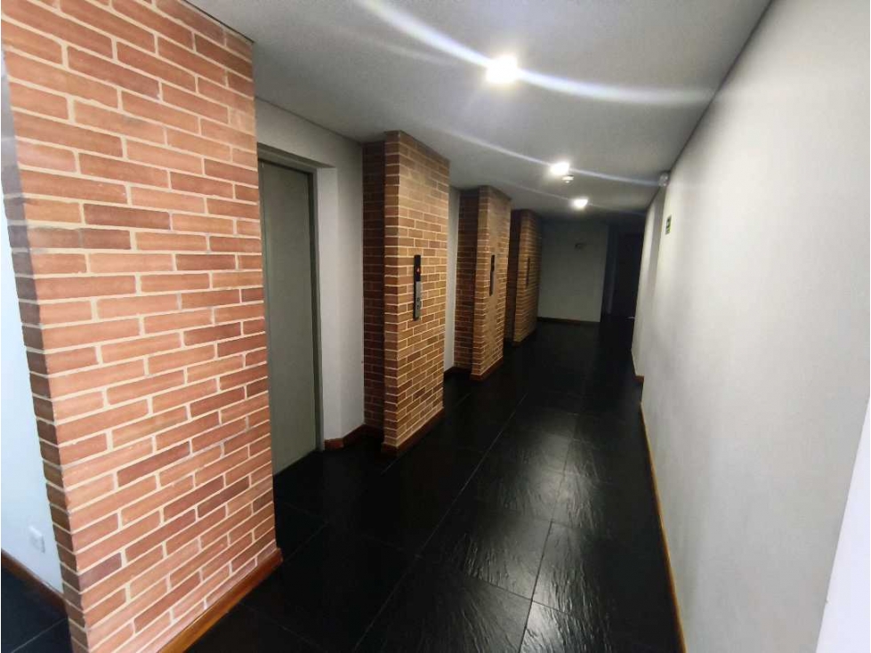 Apartamento en venta en Chapinero Alto, Bogotá · foto 16 de 24