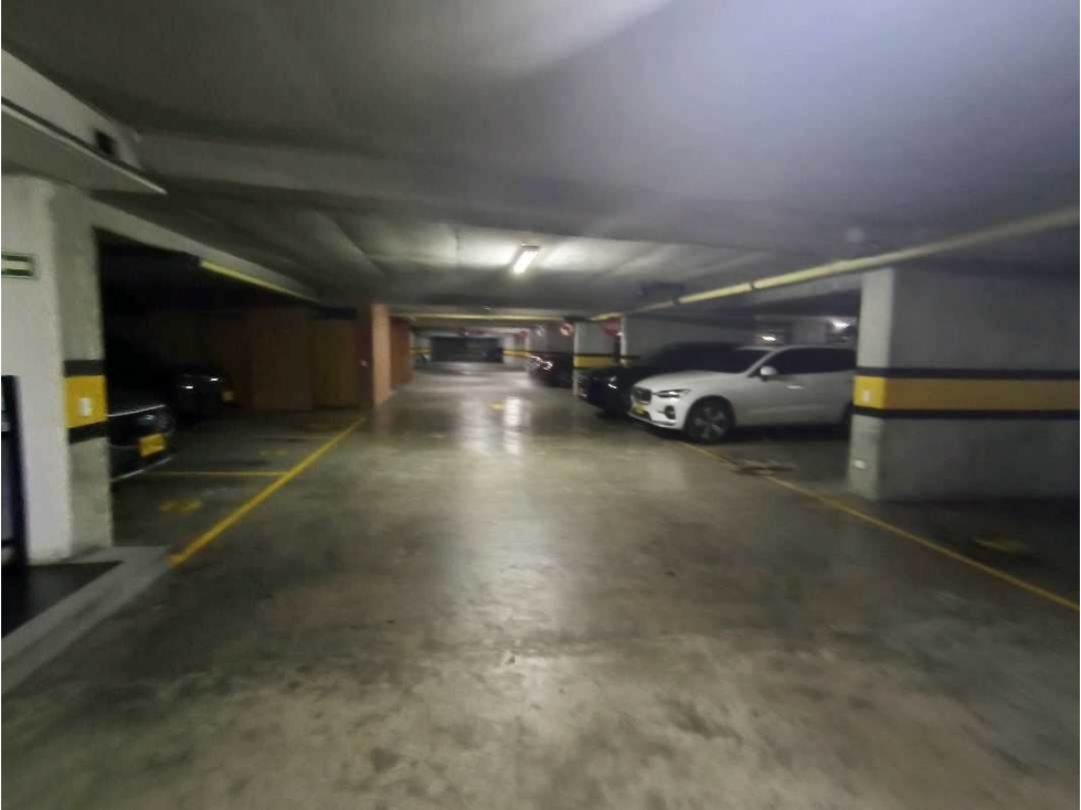 Apartamento en venta en Chapinero Alto, Bogotá · foto 17 de 24