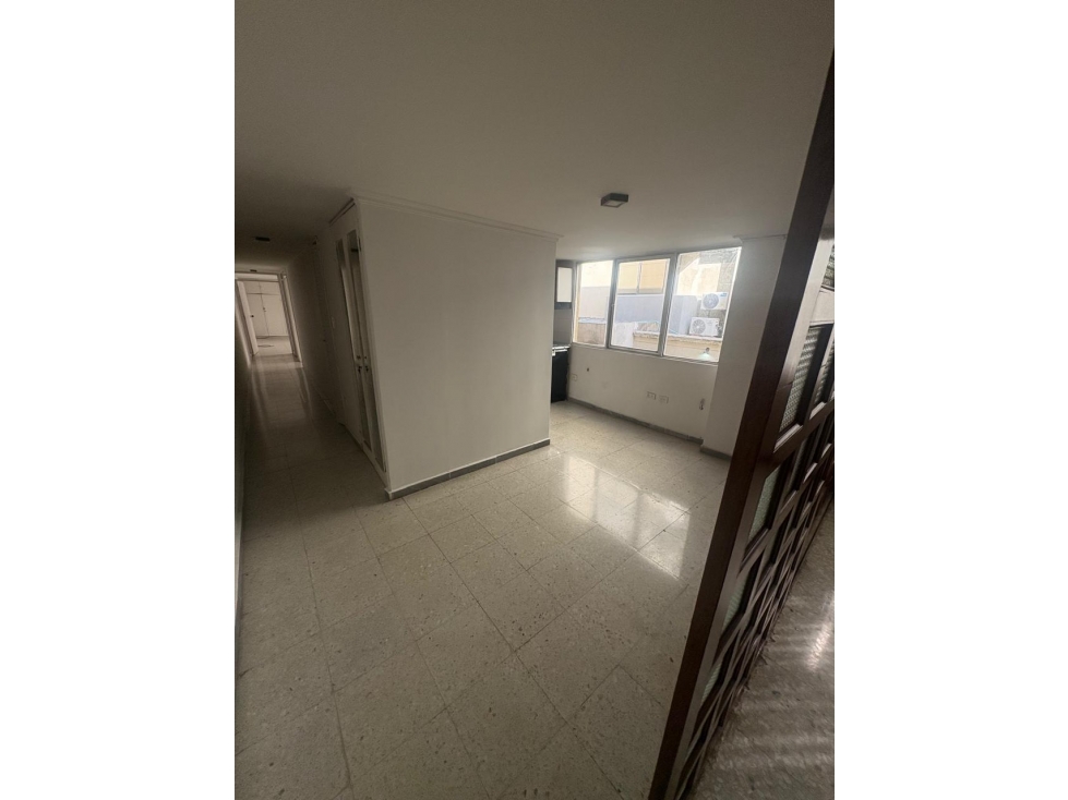 Apartamento en arriendo en El Golf, Barranquilla · foto 5 de 24