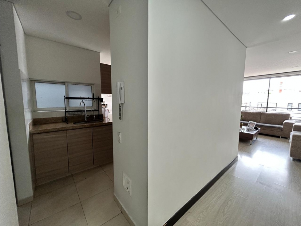 Apartamento en venta en Las Villas, Bogotá · foto 6 de 24