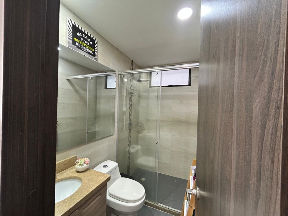 Apartamento en venta en Las Villas, Bogotá · foto 15 de 24
