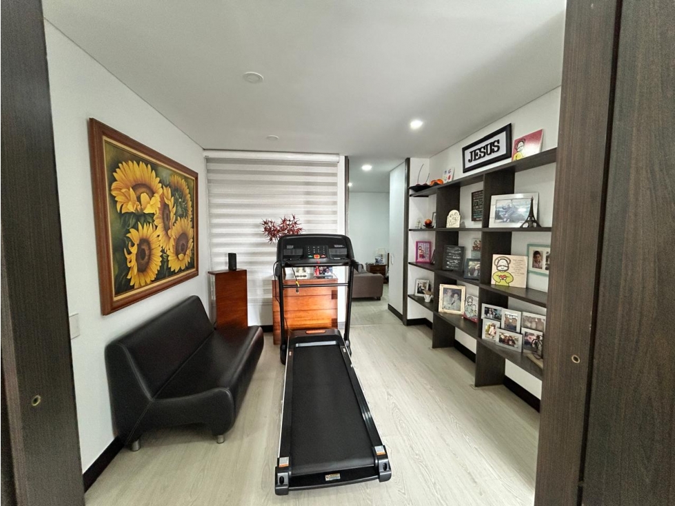 Apartamento en venta en Las Villas, Bogotá · foto 19 de 24