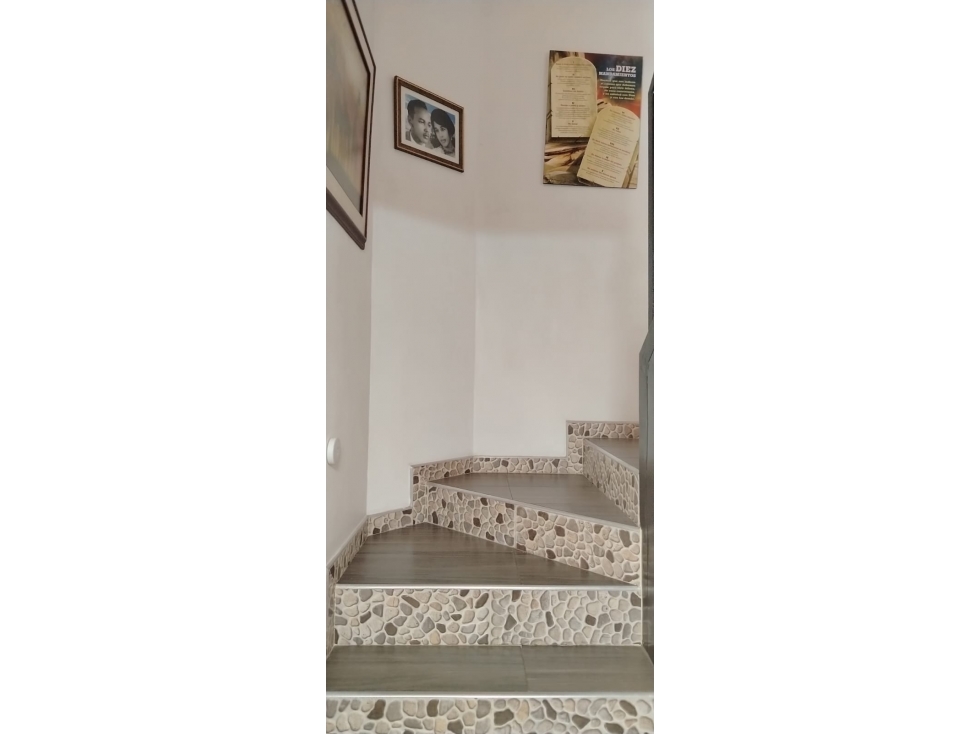 Casa en venta en Ciudad Alsacia, Bogotá · foto 10 de 21