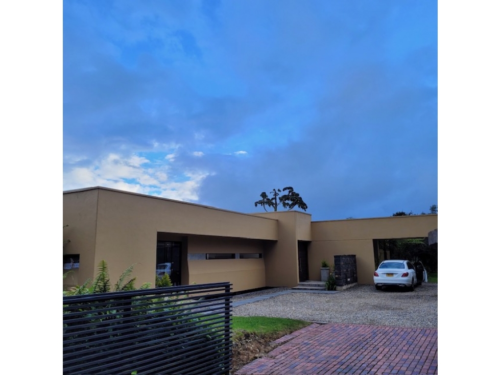 Casa en venta en El Libano, La Calera · foto 5 de 11