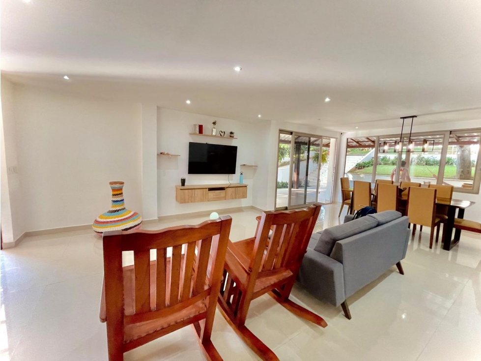 Casa en venta en Bonda Sector Masinga, Santa Marta · foto 2 de 24