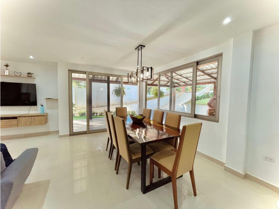 Casa en venta en Bonda Sector Masinga, Santa Marta · foto 3 de 24