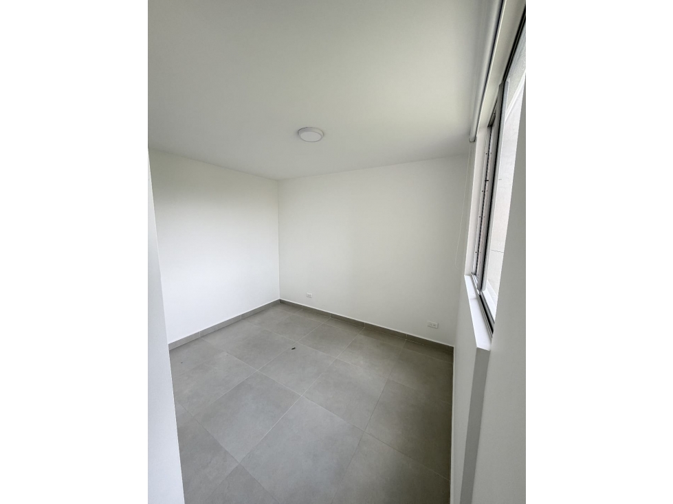 Apartamento en venta en La Mina, Envigado · foto 8 de 15