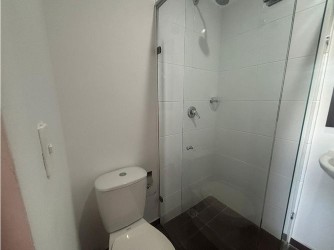 Apartamento de 4 alcobas en venta en El Poblado, Medellín, 170 m² · foto 7 de 24