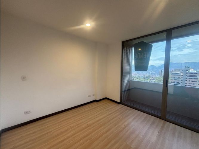 Apartamento de 4 alcobas en venta en El Poblado, Medellín, 170 m² · foto 11 de 24