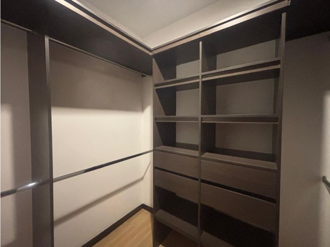 Apartamento de 4 alcobas en venta en El Poblado, Medellín, 170 m² · foto 14 de 24