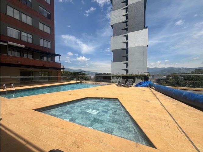 Apartamento de 4 alcobas en venta en El Poblado, Medellín, 170 m² · foto 24 de 24