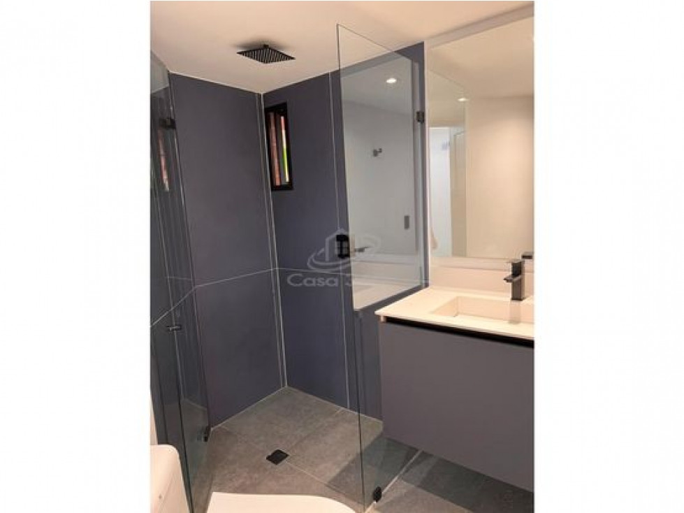 Apartamento en venta en El Poblado, Medellín · foto 4 de 15